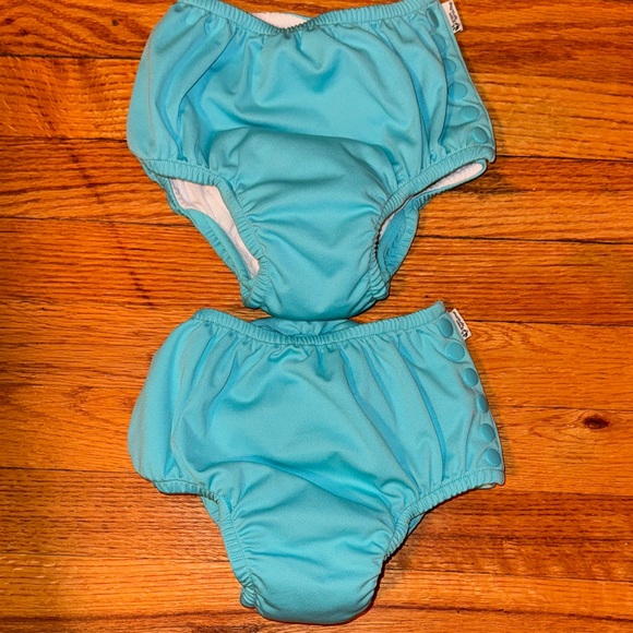 2 Green Sprouts Swim Diapers 5T - Picture 1 of 3